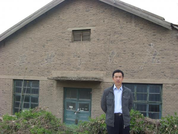 初中数学家教靳老师